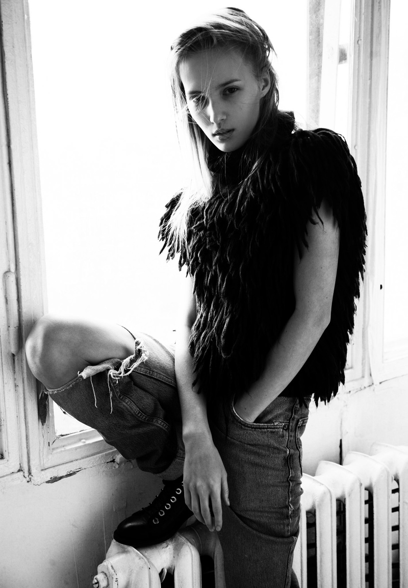 Female model photo shoot of Yuliya Rosso