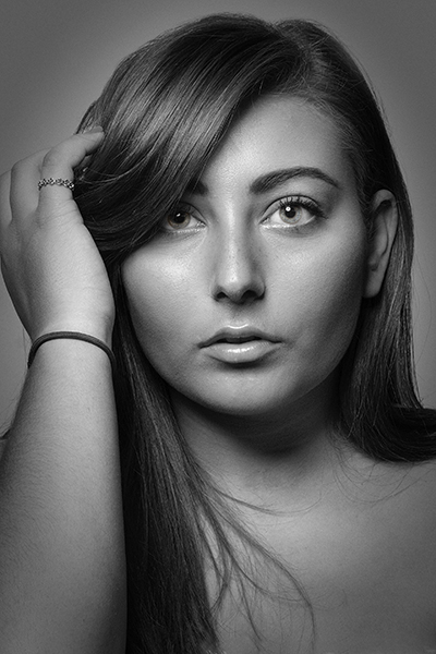 Female model photo shoot of Marki Kaim