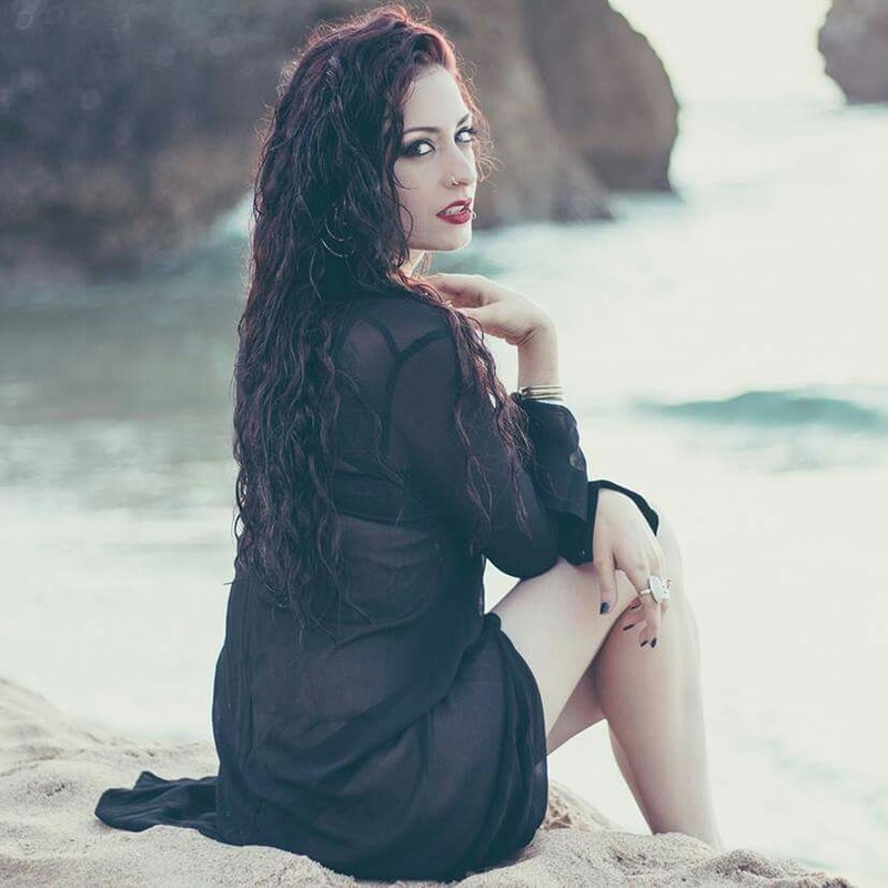 Female model photo shoot of Soraya Moon