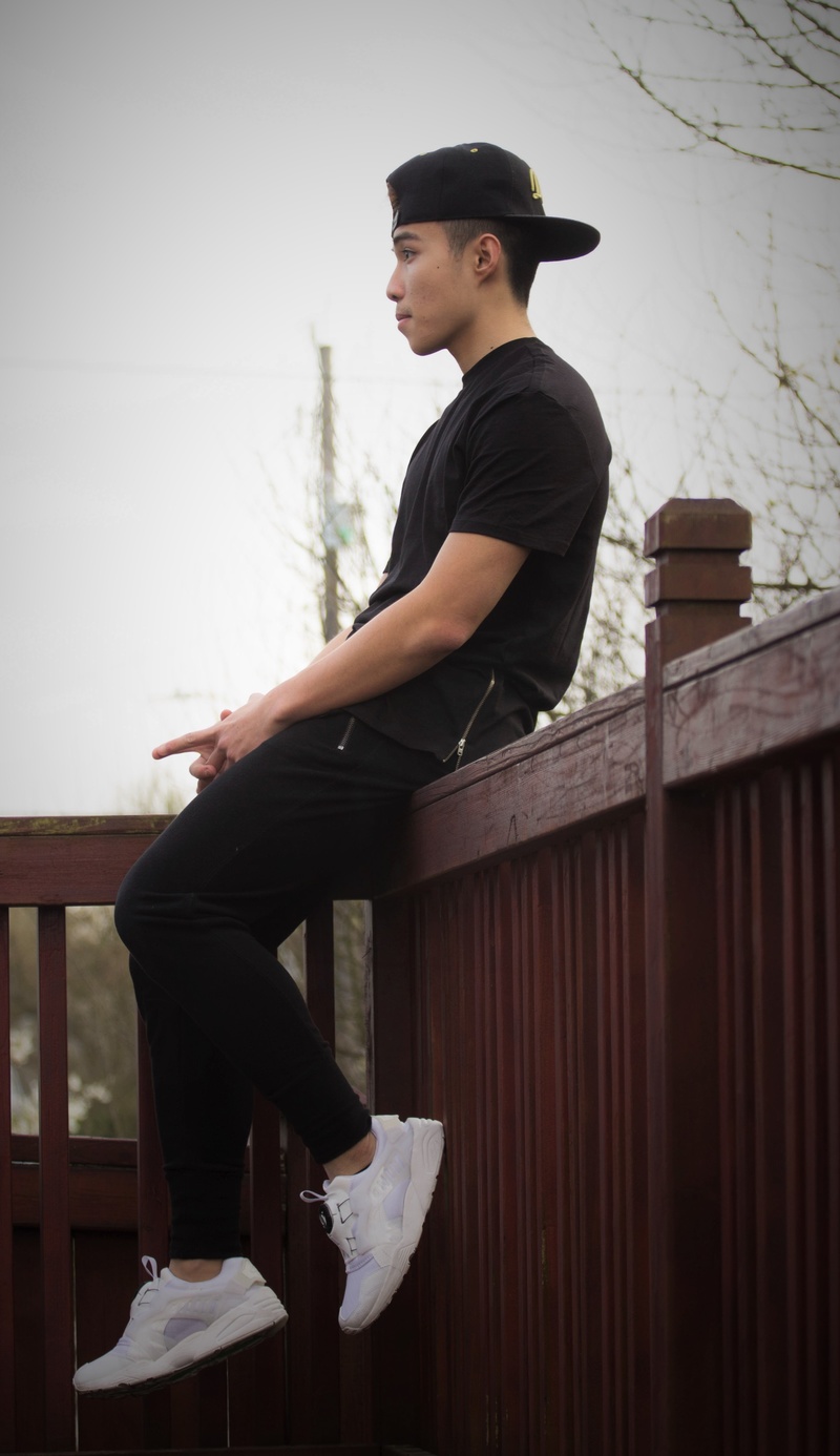 Male model photo shoot of JustinLe in Seattle