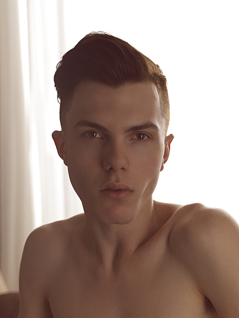 Male model photo shoot of Jon Anderson