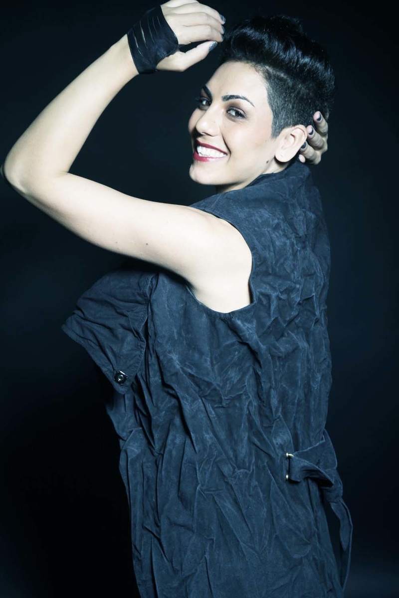 Female model photo shoot of Manuela zabava