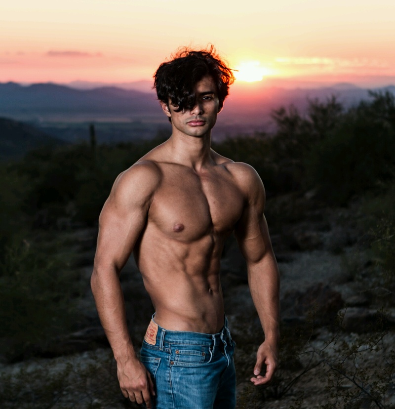 Male model photo shoot of danniel_giraldo