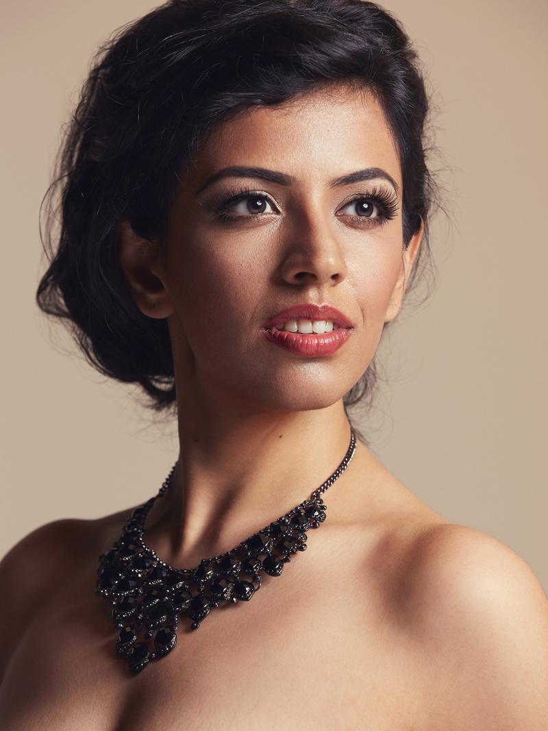 Female model photo shoot of nehagupta