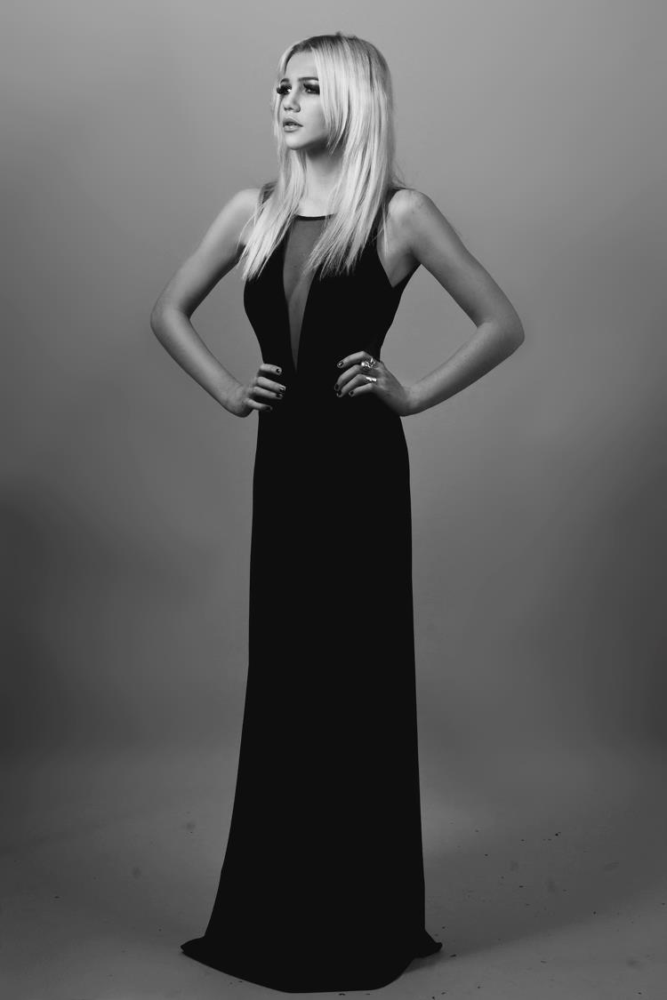 Female model photo shoot of Tiffany Mcklein in London