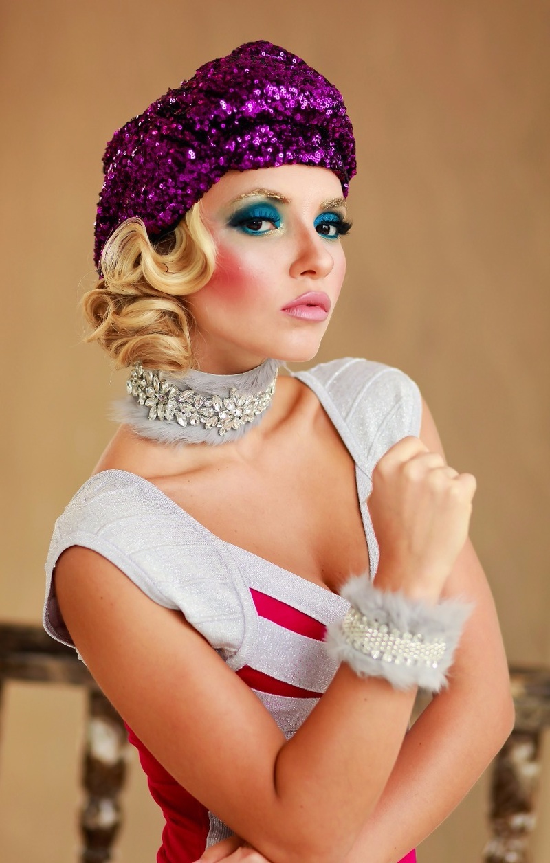 Female model photo shoot of simaribeauty in Dubai, UAE