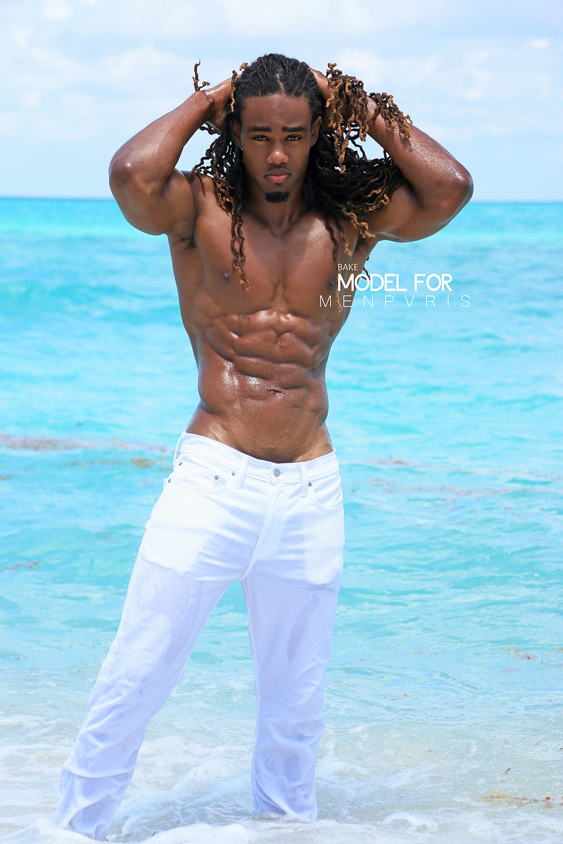 0 model photo shoot of CHLS OFFICIAL in Miami Beach Florida