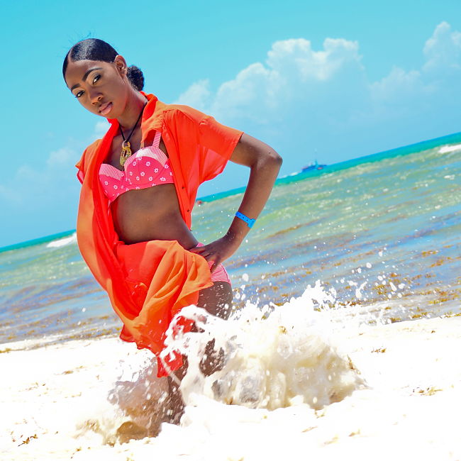 Female model photo shoot of pmarkin in Dominican Republic