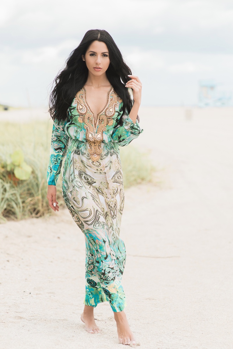 Female model photo shoot of Kareenas Trends in Miami, FL