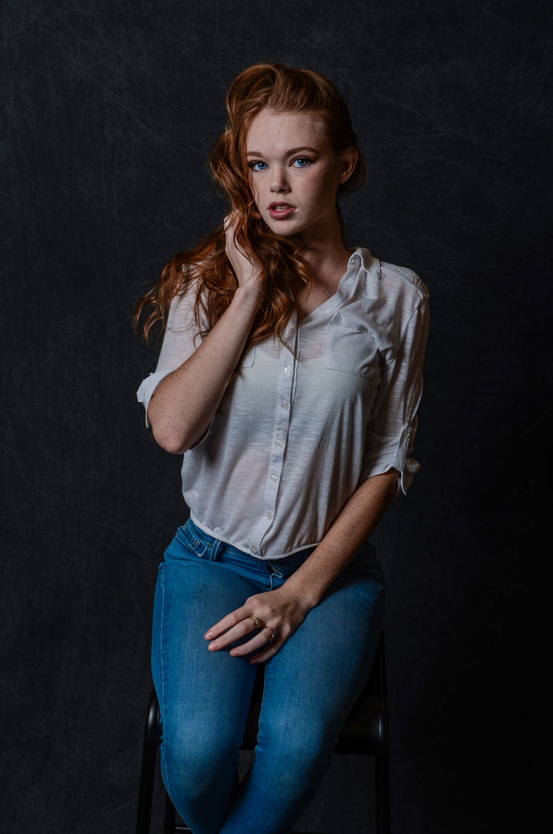 Female model photo shoot of Emilyturner  in Elk Grove