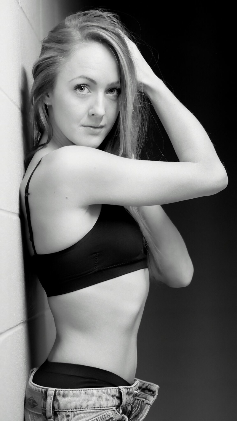 Female model photo shoot of katekfh