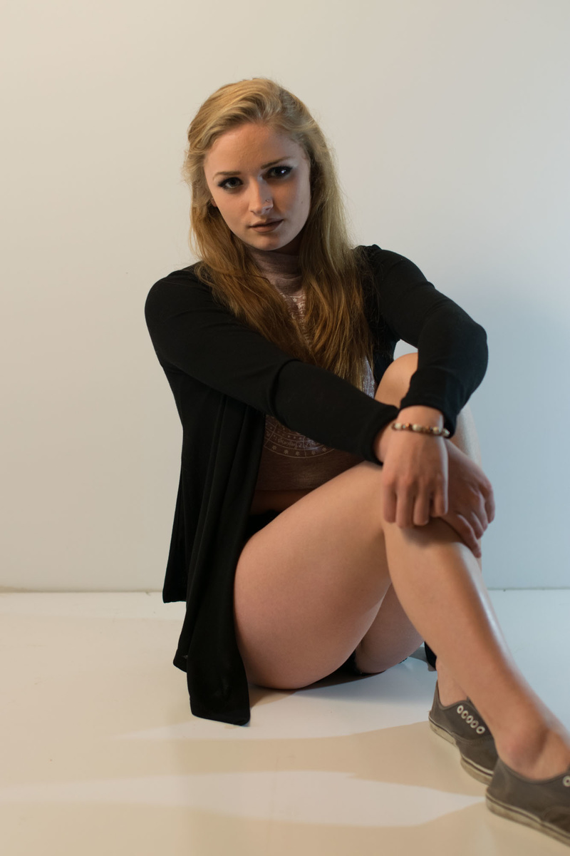 Female model photo shoot of lauren_gold570 by The Third Eye