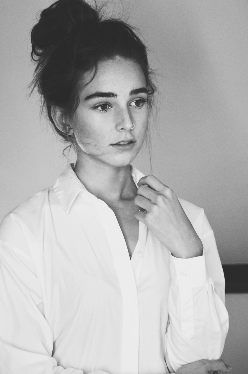 Female model photo shoot of charlottegracem