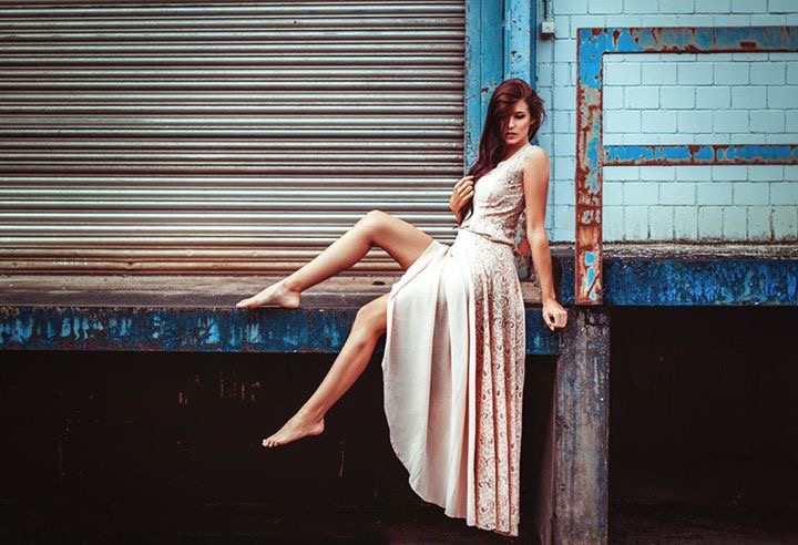 Female model photo shoot of NadineLingnau