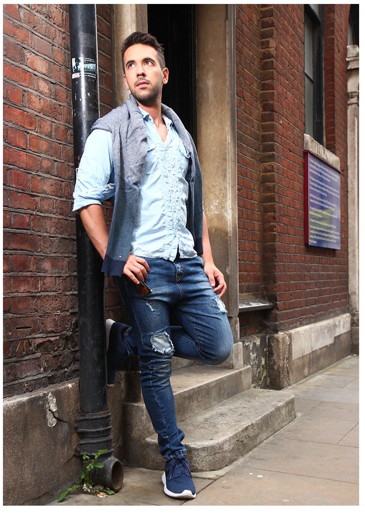 Male model photo shoot of StefanoF in London