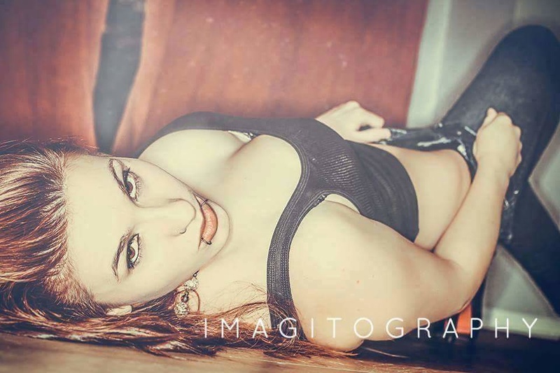 Female model photo shoot of AngelRae1396