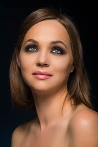 Female model photo shoot of Olena Pryima