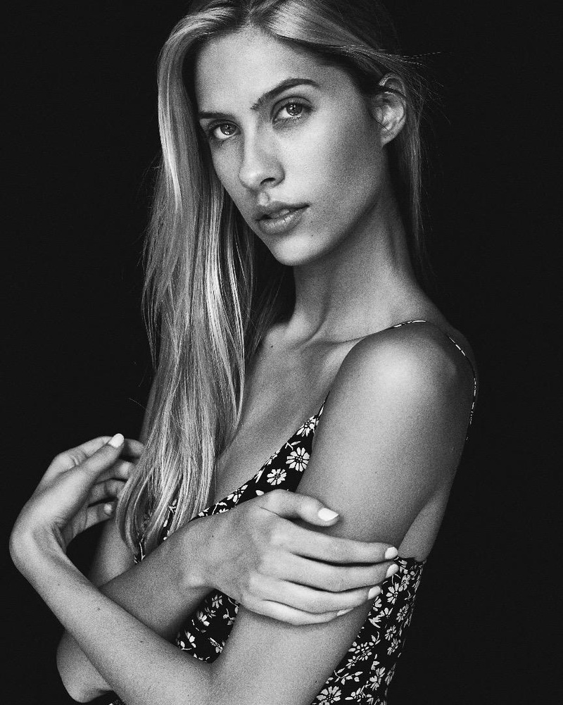 Female model photo shoot of Alexandra J H