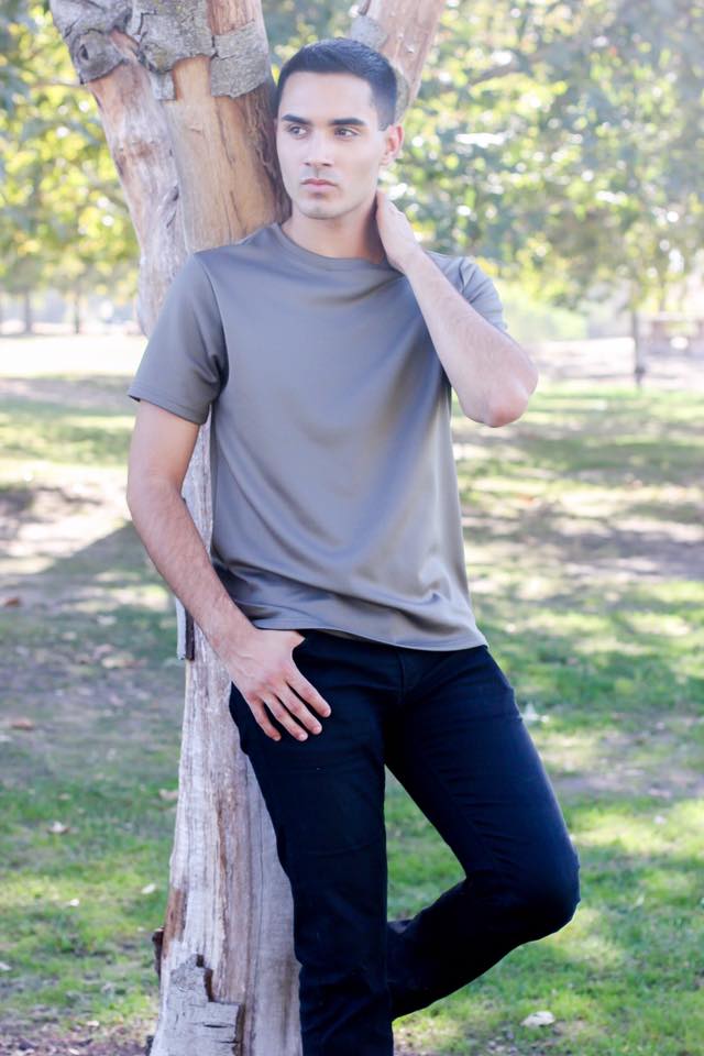 Male model photo shoot of Brandon Delsid