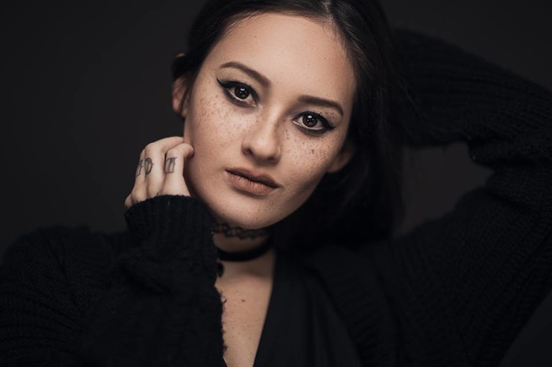 Female model photo shoot of AprylHarris