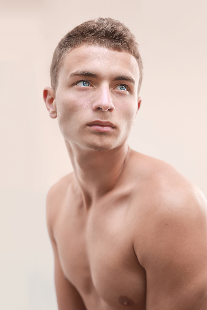 Male model photo shoot of Francisco Martins