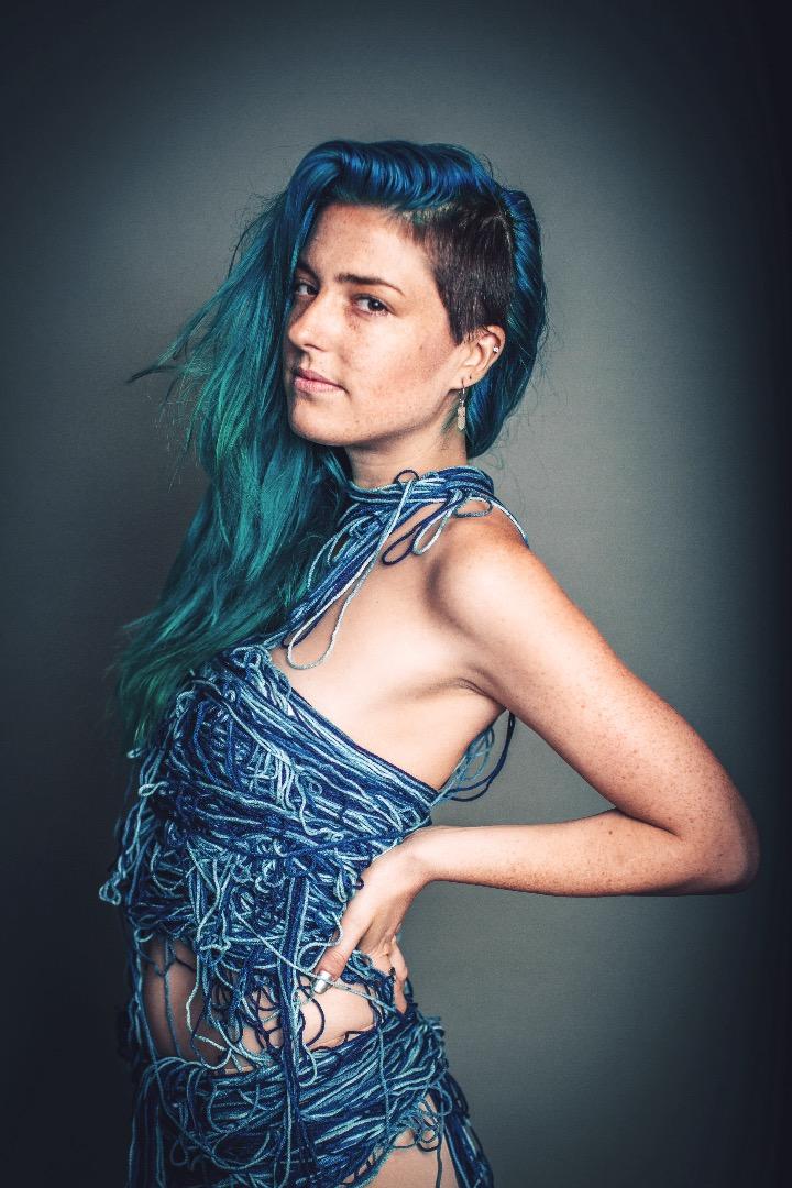 Female model photo shoot of rayychristine