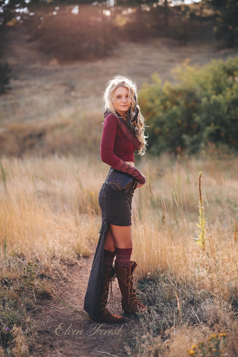 Female model photo shoot of Shelbyevedelery in Boulder, CO
