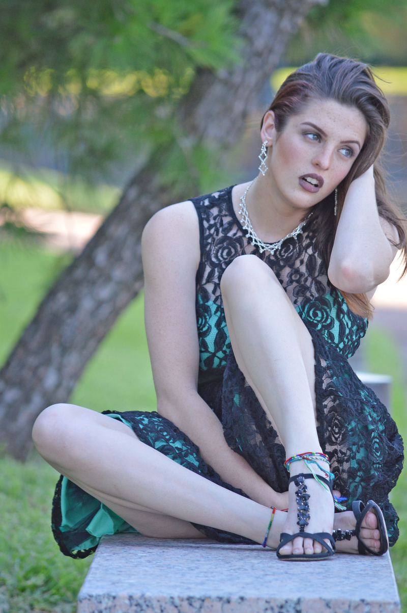 Female model photo shoot of Alesana1