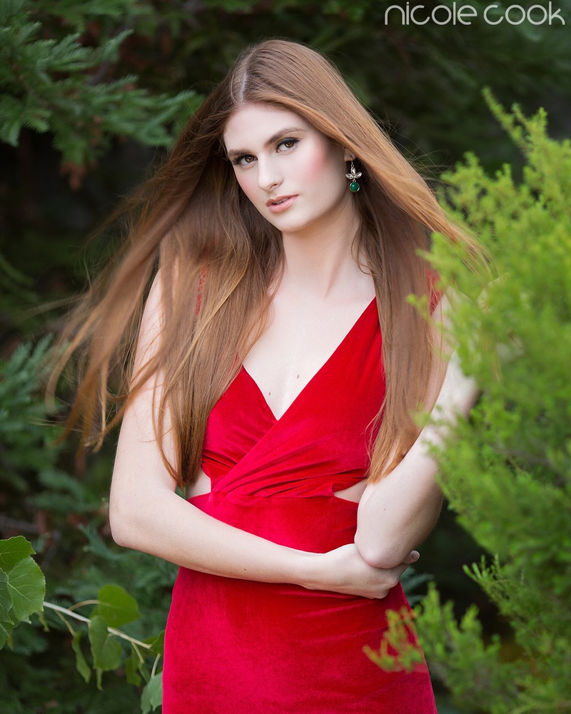Female model photo shoot of Allison Cooper