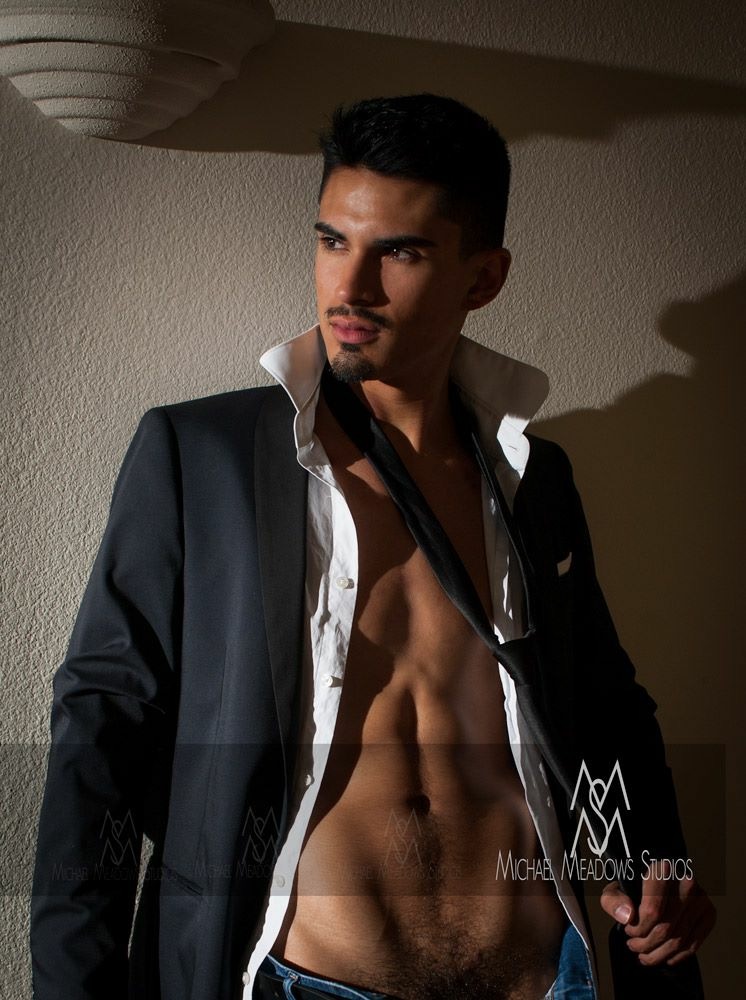 Male model photo shoot of dlgarcias