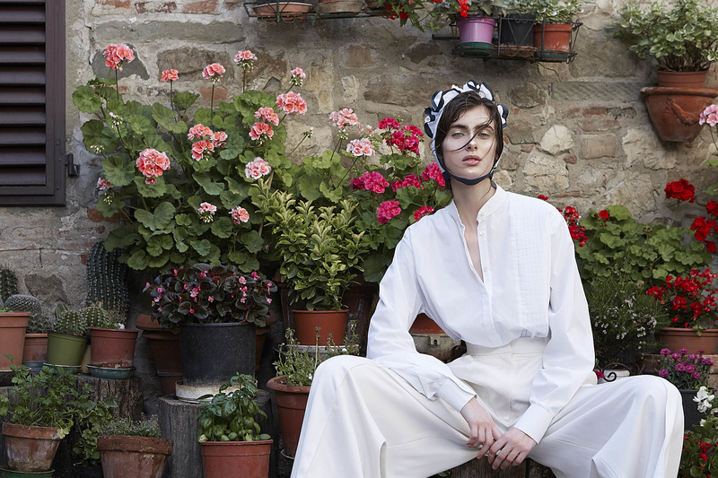 Female model photo shoot of Camilla Cantini in Montefioralle - Greve in Chianti