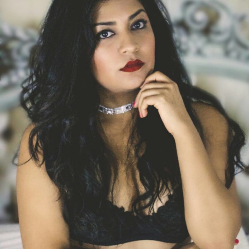 Female model photo shoot of Diana_Ramirez