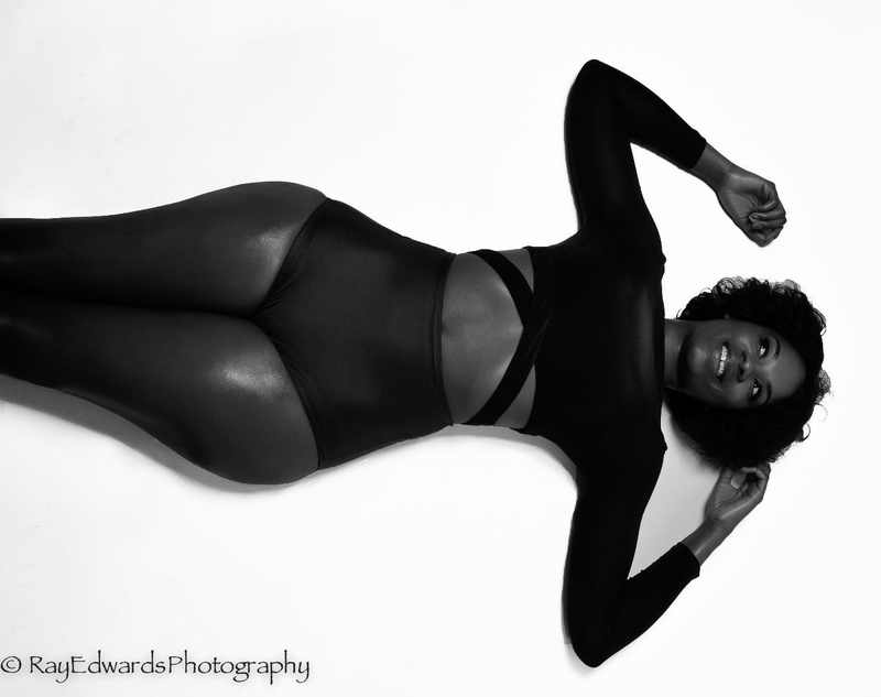Female model photo shoot of Tayvonia