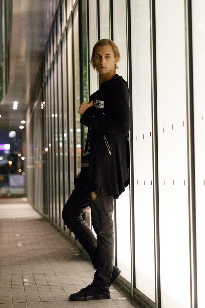 Male model photo shoot of Richuu_gt in Yokohama, Japan