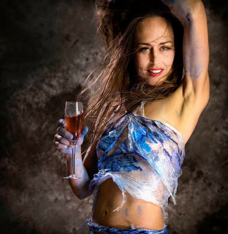 Female model photo shoot of Jeanie80 in Cairns