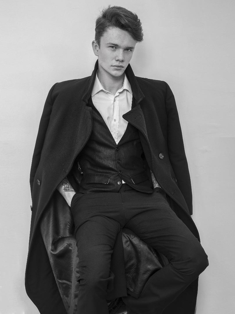 Male model photo shoot of Luke Ryan Barber