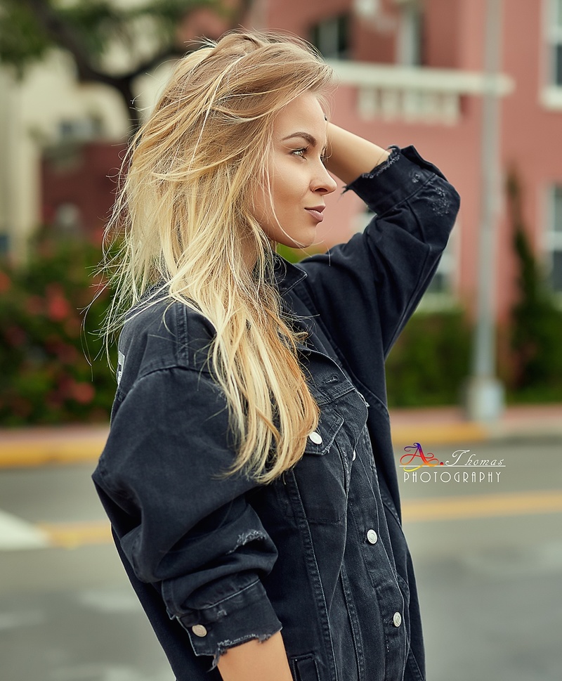 Female model photo shoot of Anastasia Shcheglova