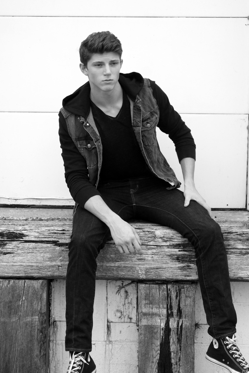 Male model photo shoot of Jarrod Heverly in New York