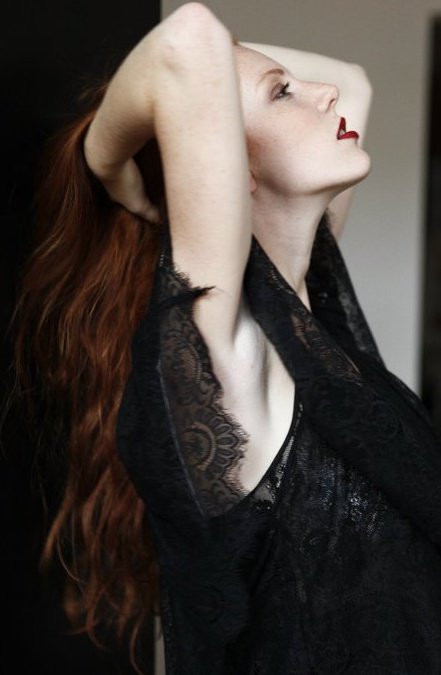 Female model photo shoot of Nikol Kouklova