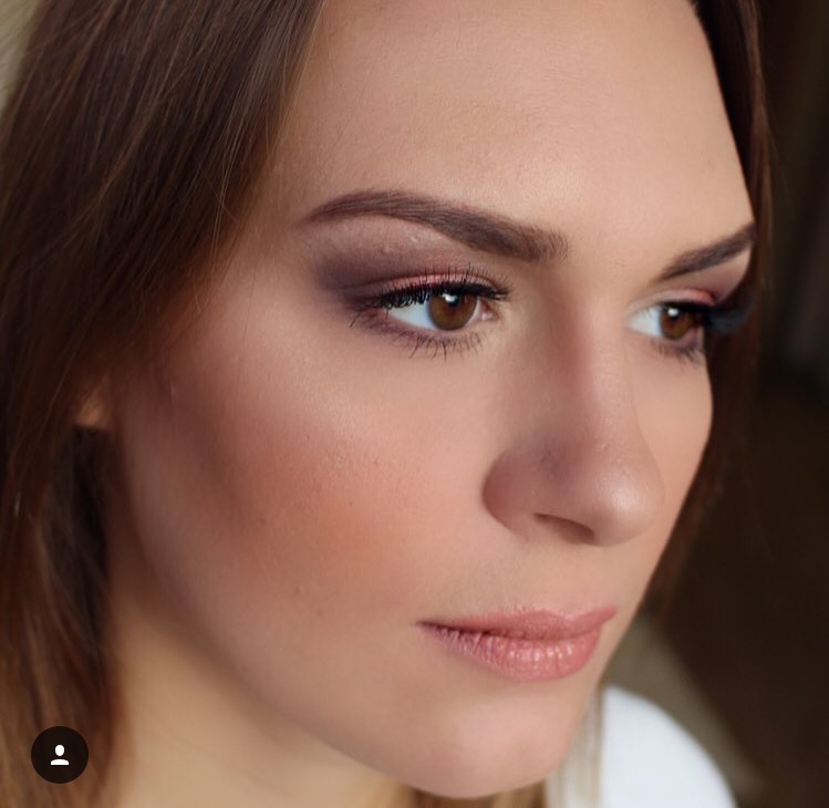 Female model photo shoot of Alisa Arslanova 