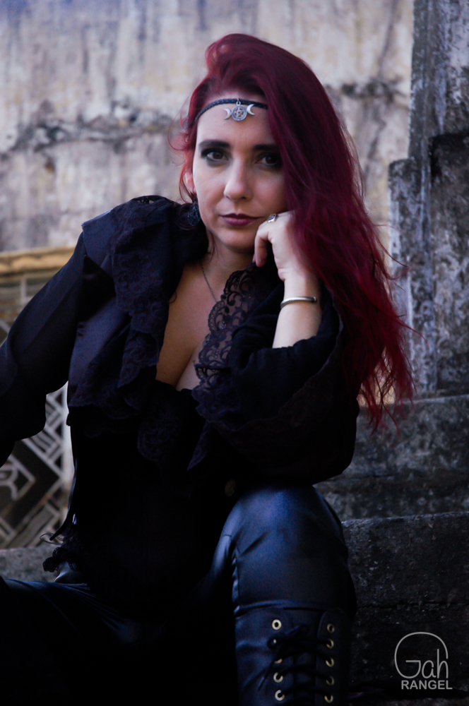 Female model photo shoot of Lilith Mulier in Monumento Belvedere, Serra das Araras, Rio de Janeiro