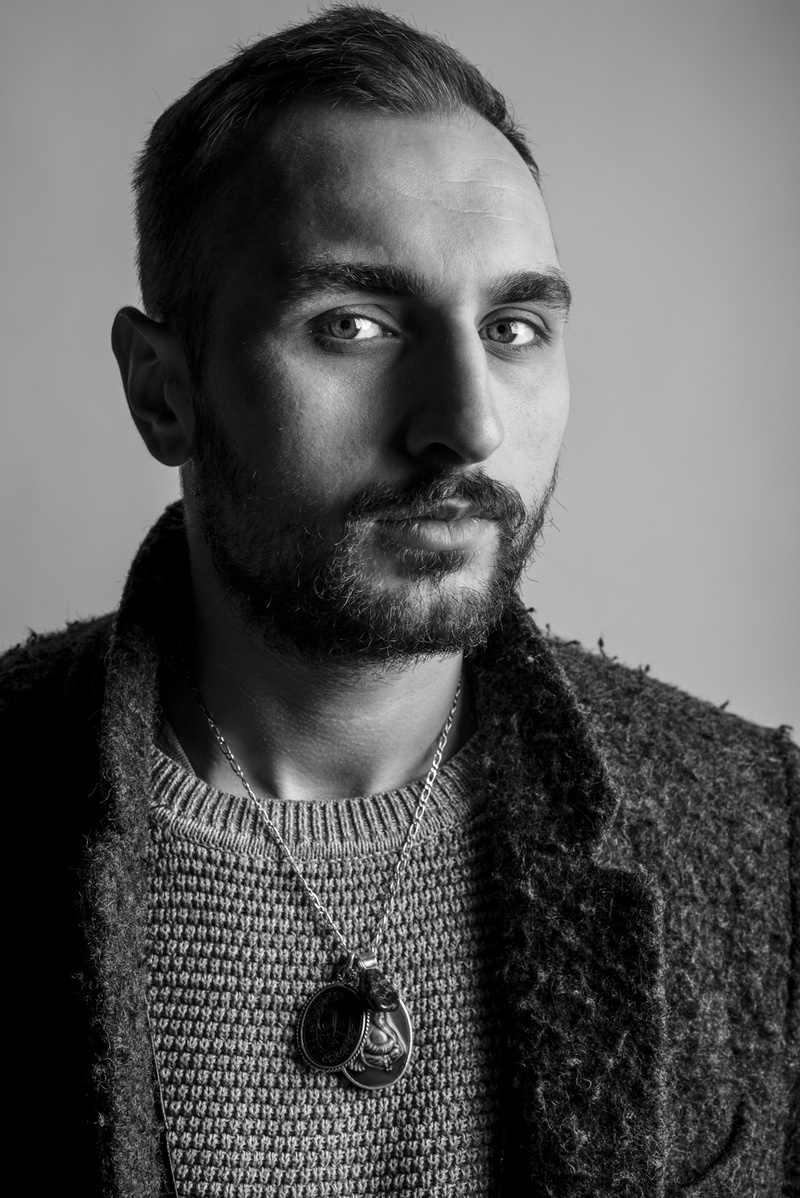 Male model photo shoot of Ali Selvi