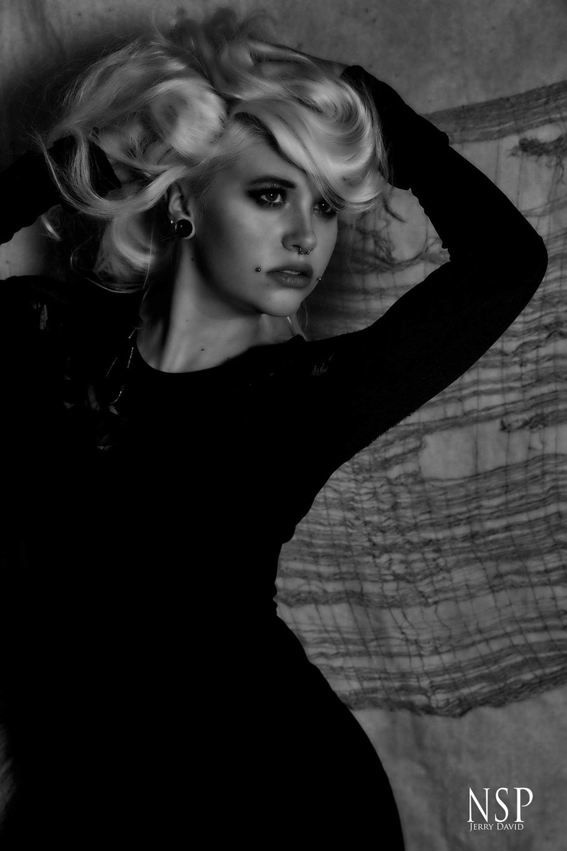 Female model photo shoot of MadiRose by Jerry David Studio