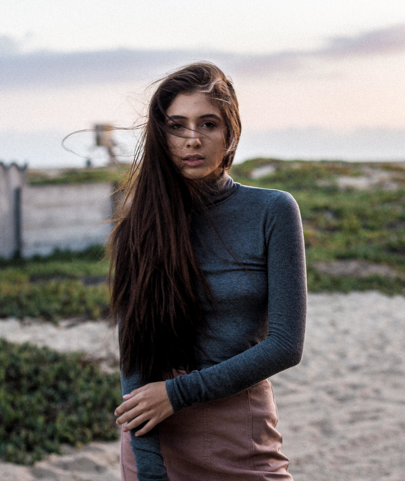 Female model photo shoot of lindsaymcvay in Sunset Beach, California