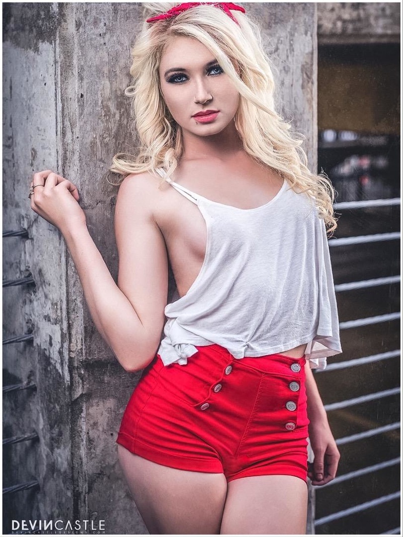 Female model photo shoot of Alexis Sky Welsh in Arkansas