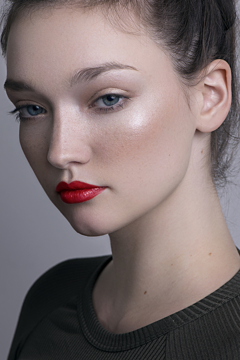 Female model photo shoot of Ravora Artistry by Markus Andrews