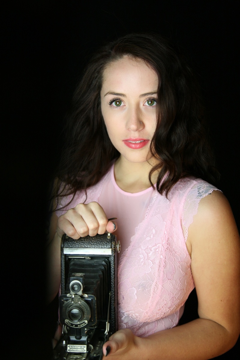 Female model photo shoot of xEmeraldx