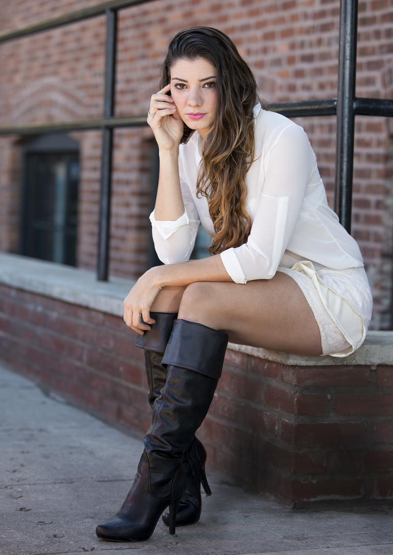 Female model photo shoot of Michelle Pinto