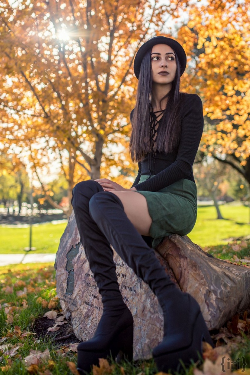 Female model photo shoot of emmaray by skiiiill in Memorial Park