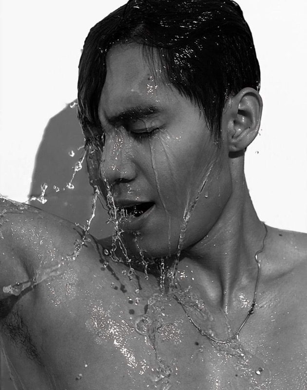 Male model photo shoot of Rainishwin
